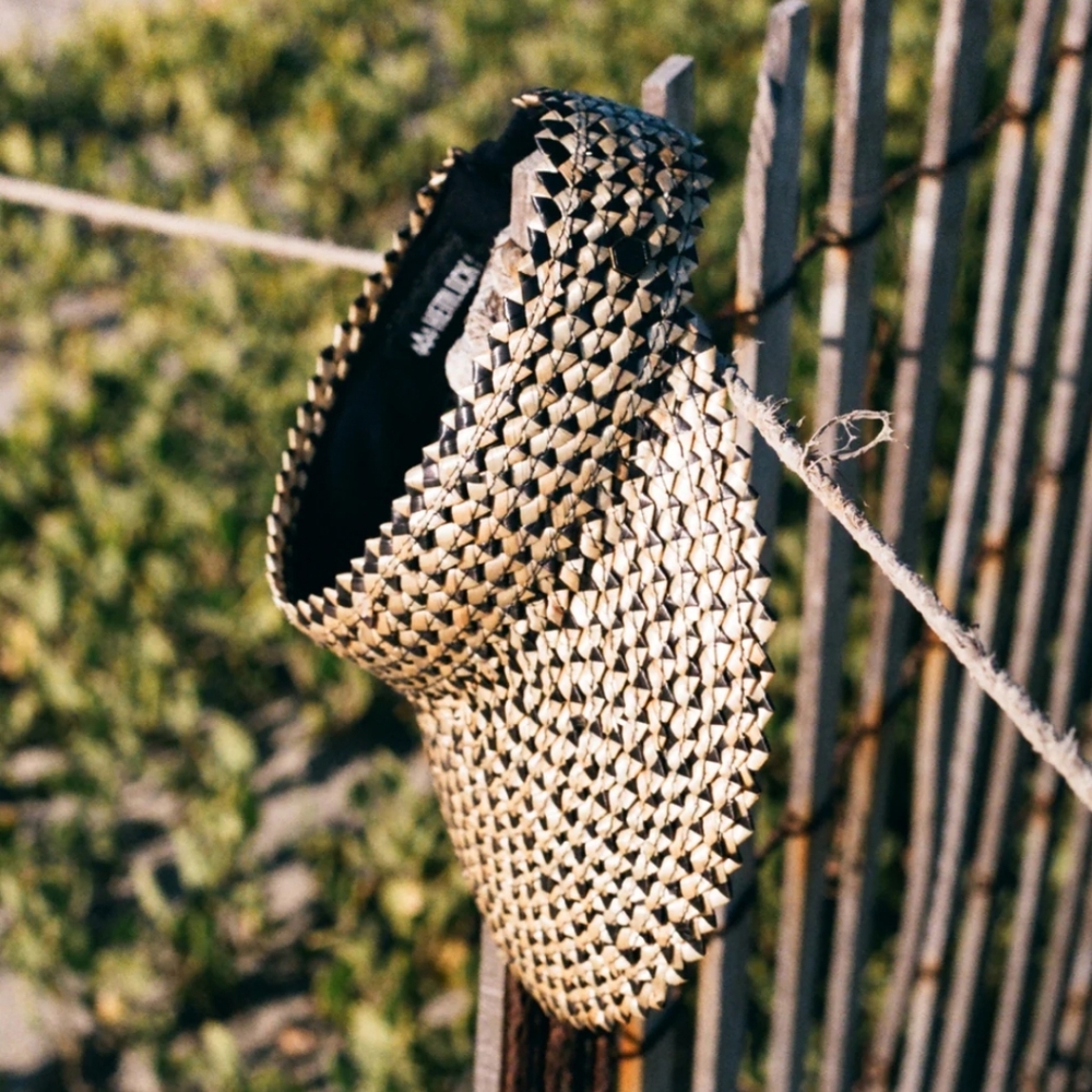 Hemlock straw visor